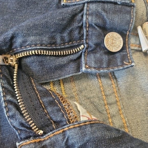 TRUE Religion Ricky RN# 112790 CA# 30427 Straight Leg Jeans Size 29 - Picture 12 of 13